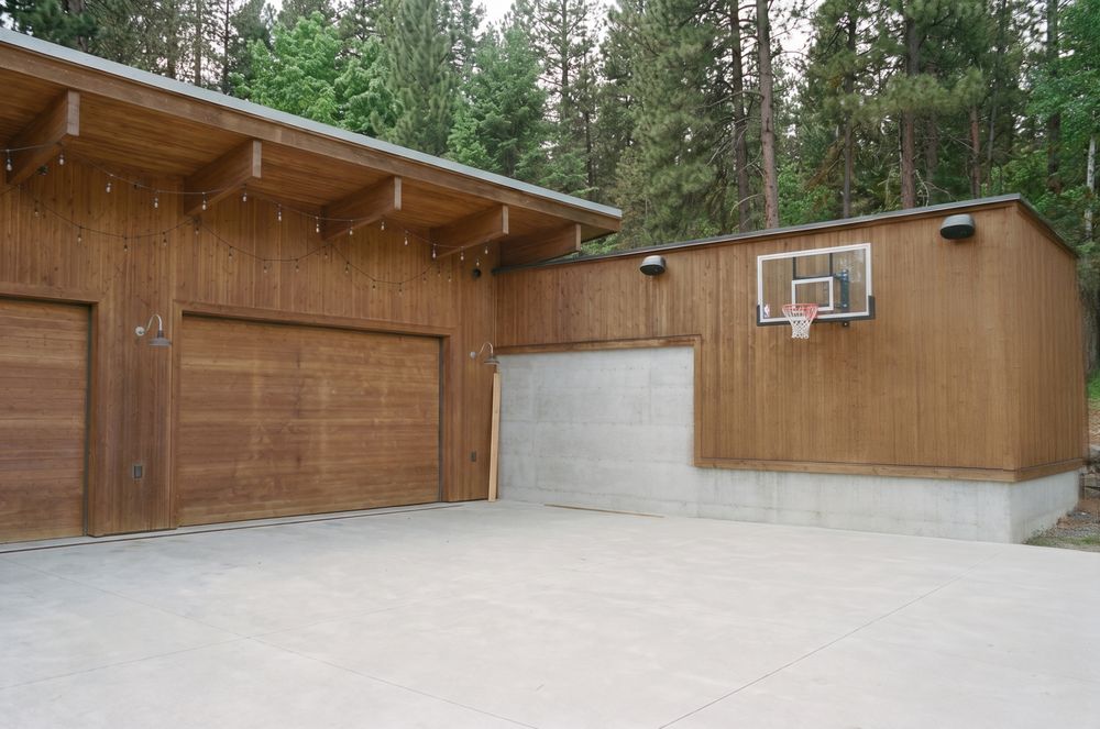 P2 · Garage Facade · a