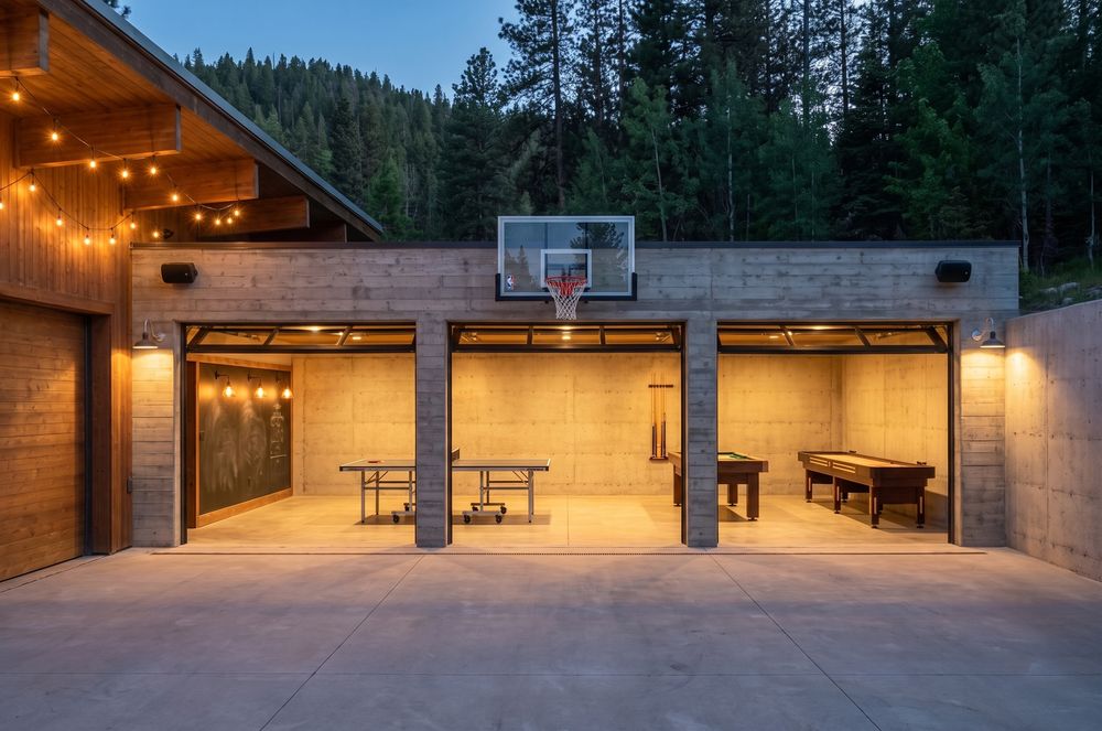 P2 · Garage Facade · a