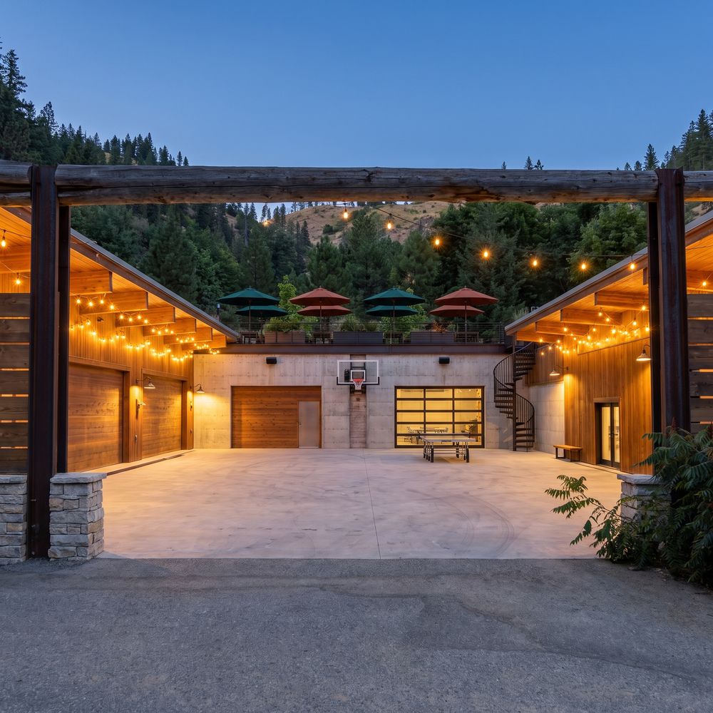 P1 · Driveway-In Hero · b-2