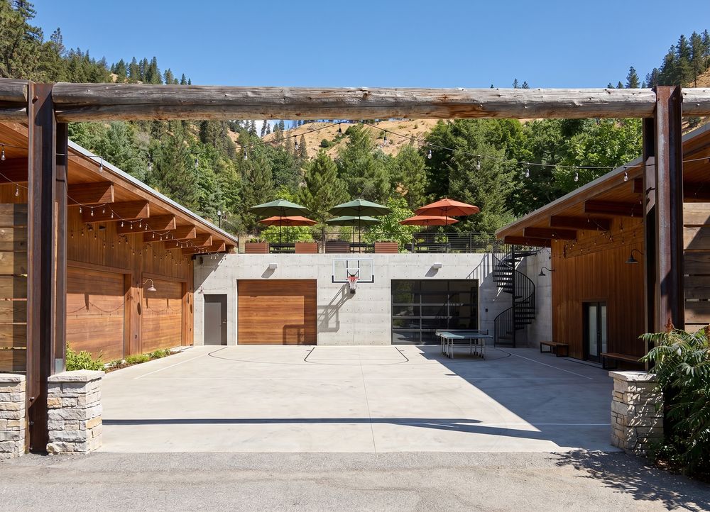 P1 · Driveway-In Hero · a-2