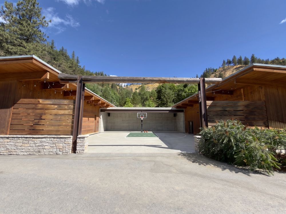 P1 · Driveway-In Hero · a