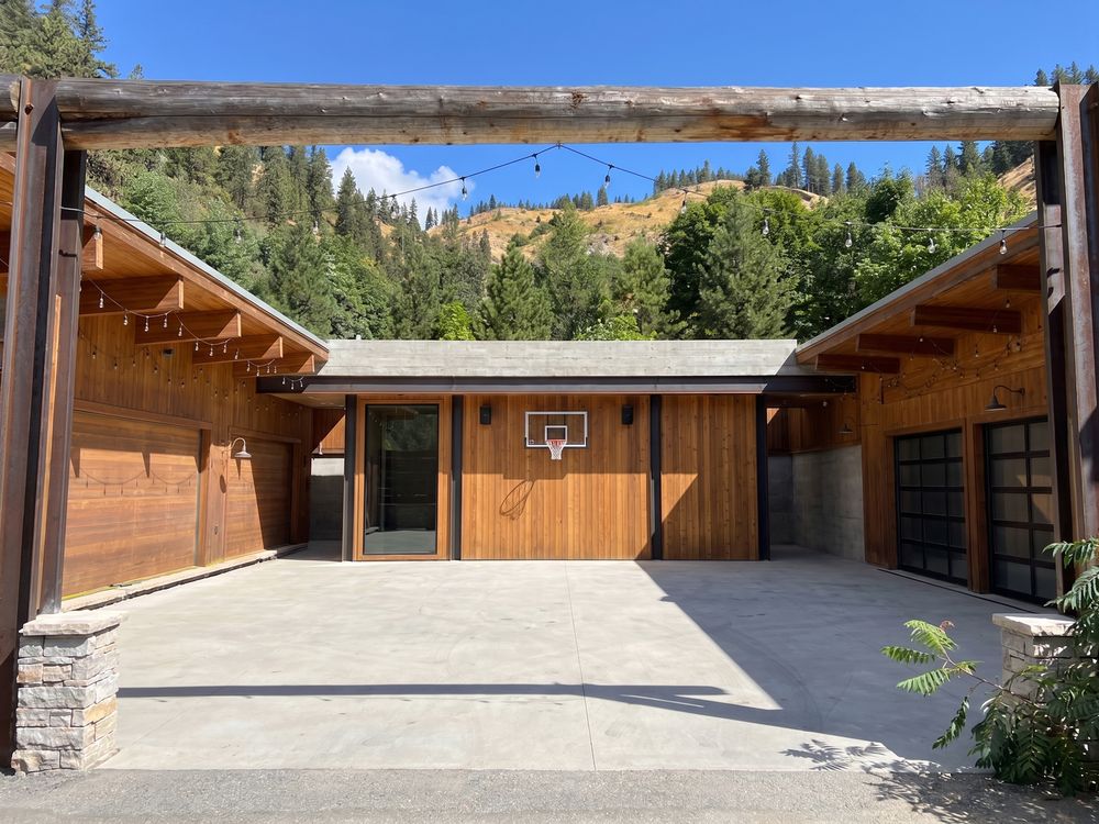 P1 · Driveway-In Hero · b