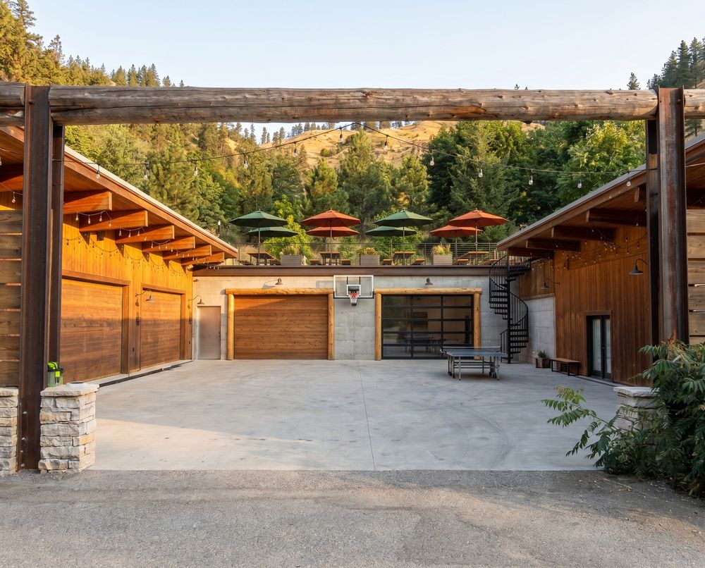 P1 · Driveway-In Hero · a-2
