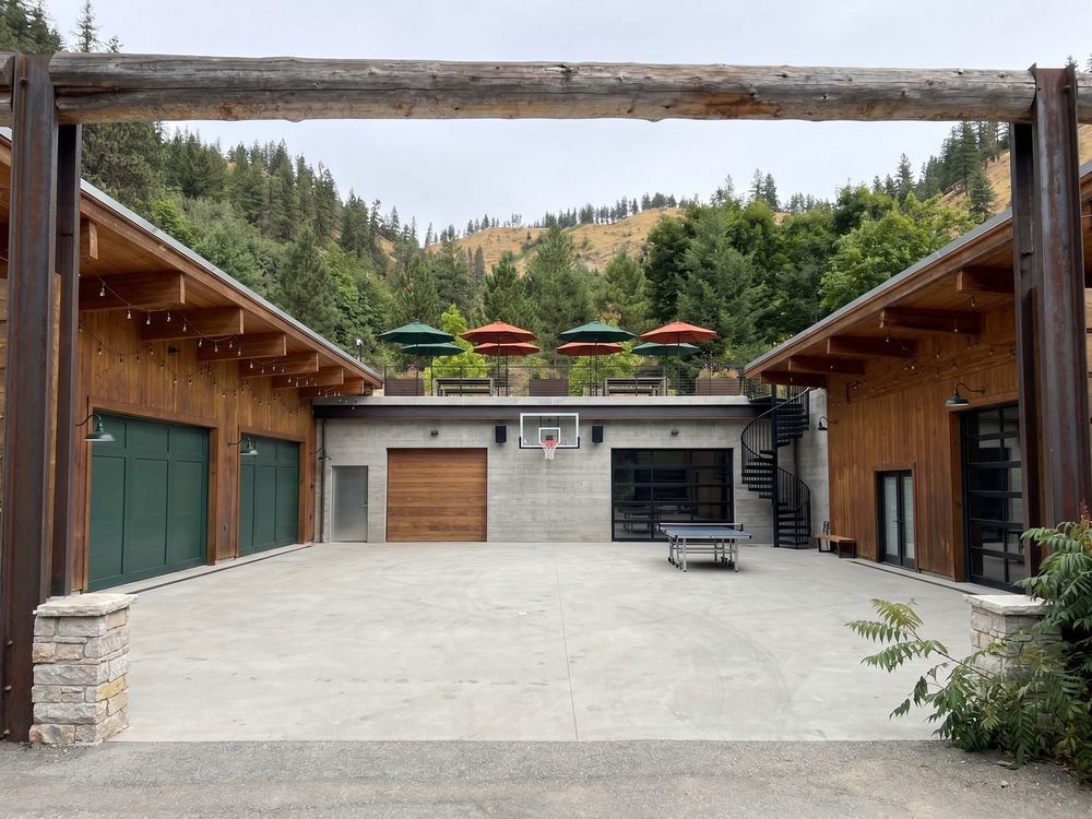 P1 · Driveway-In Hero · b-2