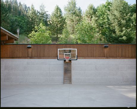 P3 — the approach past the garage (film)